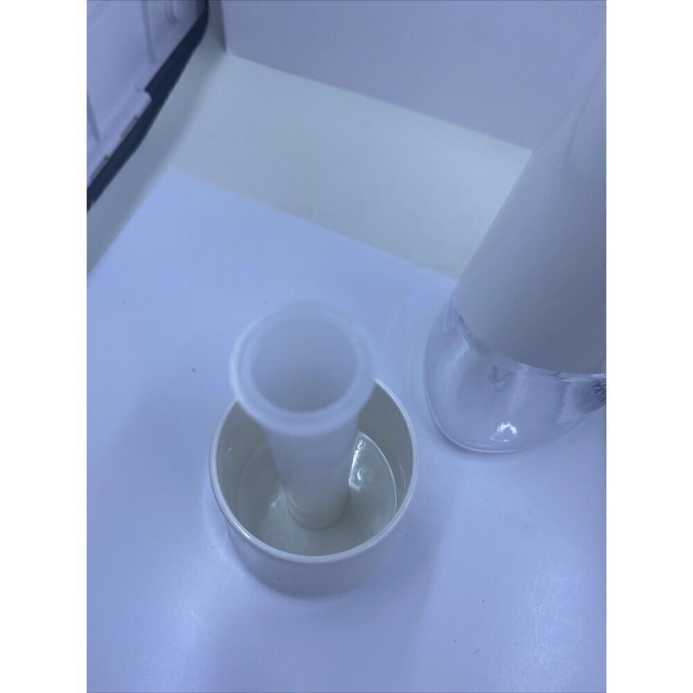 Pampered Chef Kitchen Oil Spritzer #2733 (discontinued) Oil Sprayer With Box - Picture 9 of 11